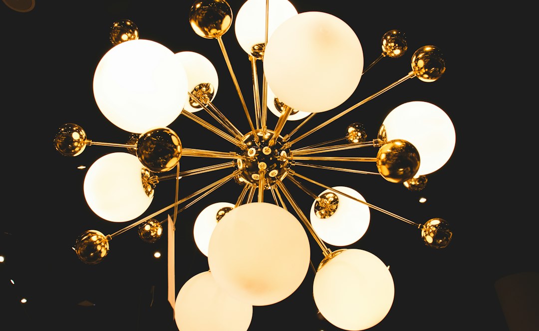 Modern decorative chandelier
